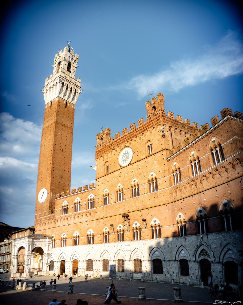 Photos from a trip through Italy in Summer of 2023. Locations include Rome, Florence, Tuscany, Castello di Bossi in Chianti, Siena, San Gimignano, Sirmione on Lake Garda, Bologna, Gudon, Italian Dolomites, Seceda, Cadini di Misurina, and Venice.
